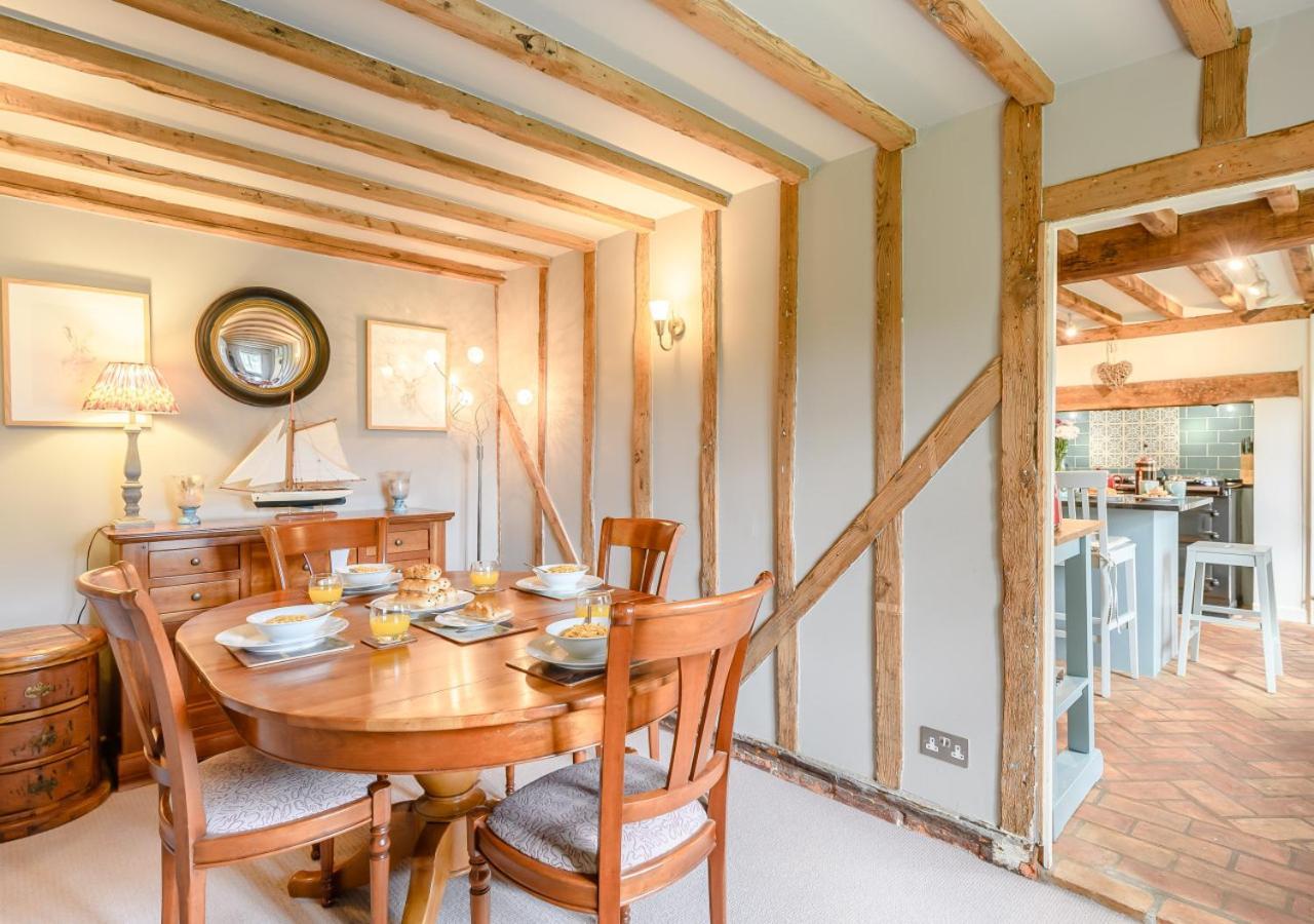 Wisteria Cottage Snape  외부 사진