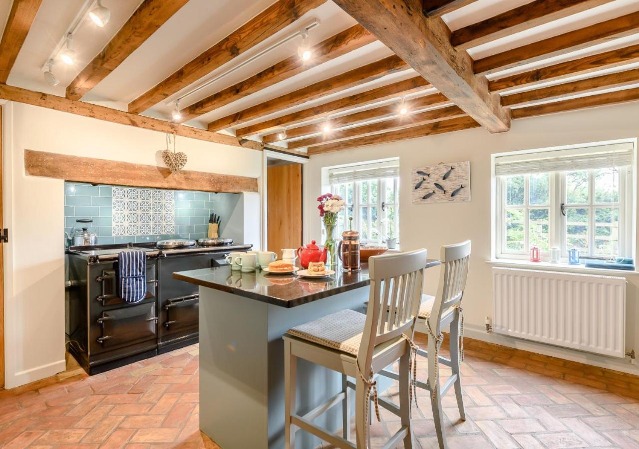 Wisteria Cottage Snape  외부 사진